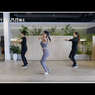 YTV 1분 건강체조_Ep112_줌바- 팔뚝살 뱃살 격파 라인댄스_송리나